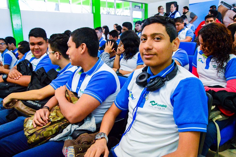 Firman Convenio CONALEP Tamaulipas – UPV – Cisco Networking Academy.