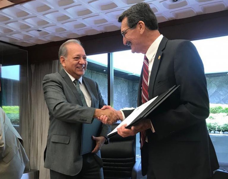 Creará la UAT Centro de Investigación e Innovación en Energía