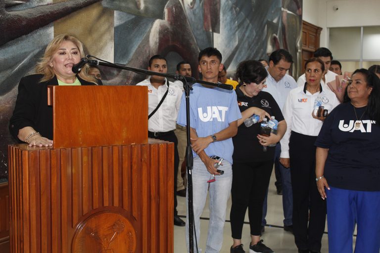 Inaugura UAT en Tampico nueva oficina de servicios escolares