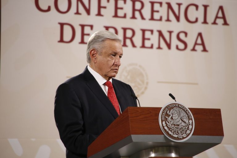 López Obrador «reprueba» llamado de Morena a demoler casa de Xóchitl Gálvez