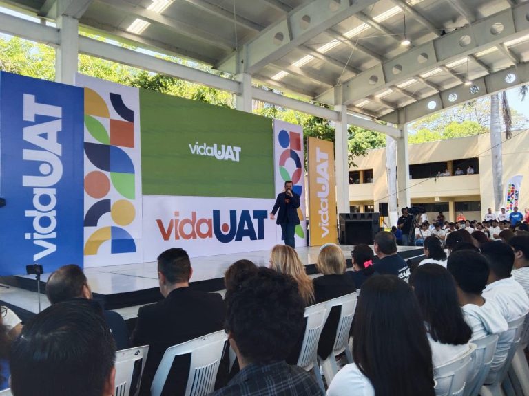 Presentan Vida UAT a universitarios de El Mante