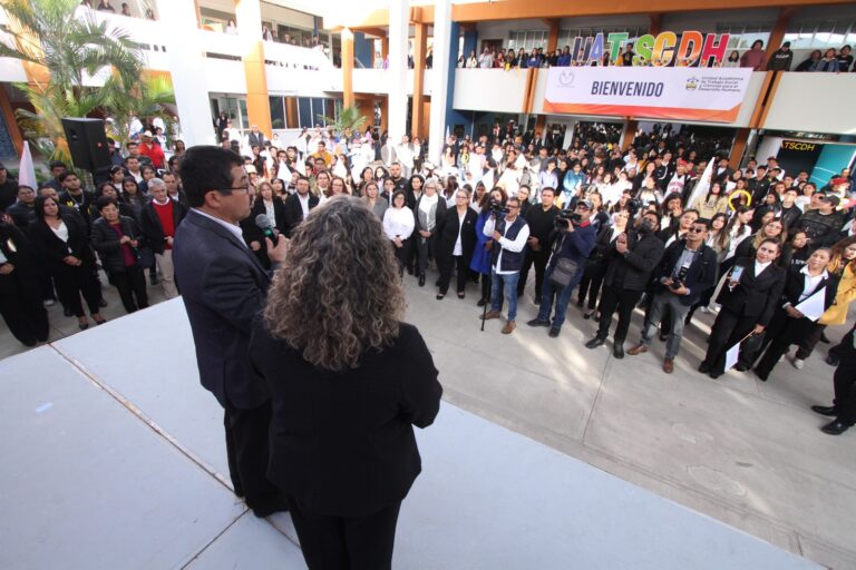 La formación humanística de los universitarios es nuestro compromiso: Dámaso Anaya