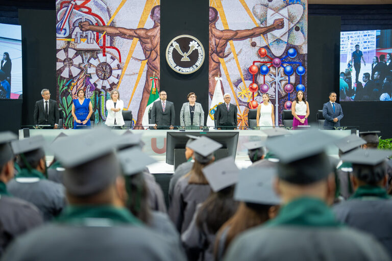 Gradúa la UAT a la generación 2024 de la Facultad de Ingeniería y Ciencias