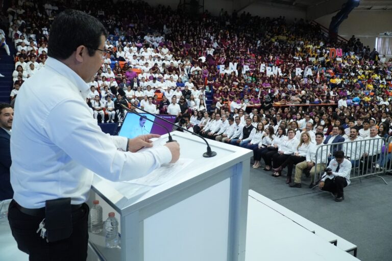 Más de 9 mil estudiantes de la UAT reciben la Beca “Futuro Tamaulipas”