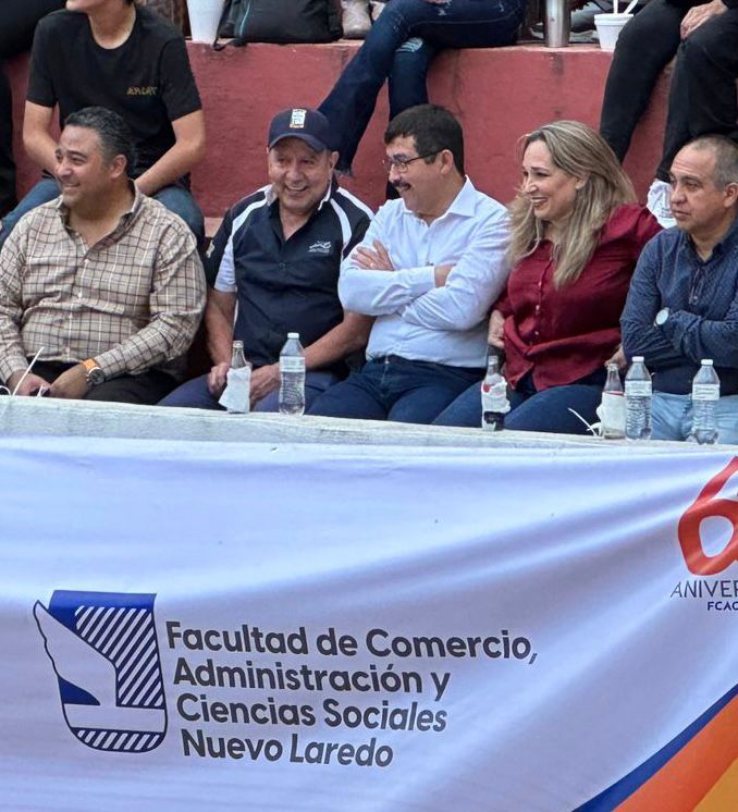 Celebra la UAT 68 aniversario de la Facultad de Comercio Nuevo Laredo