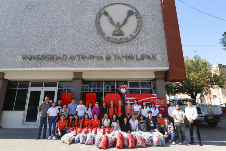 Impulsa la UAT su campaña “Sanando Corazones” en apoyo a pacientes con cáncer Impulsa la UAT su campaña “Sanando Corazones” en apoyo a pacientes con cáncer