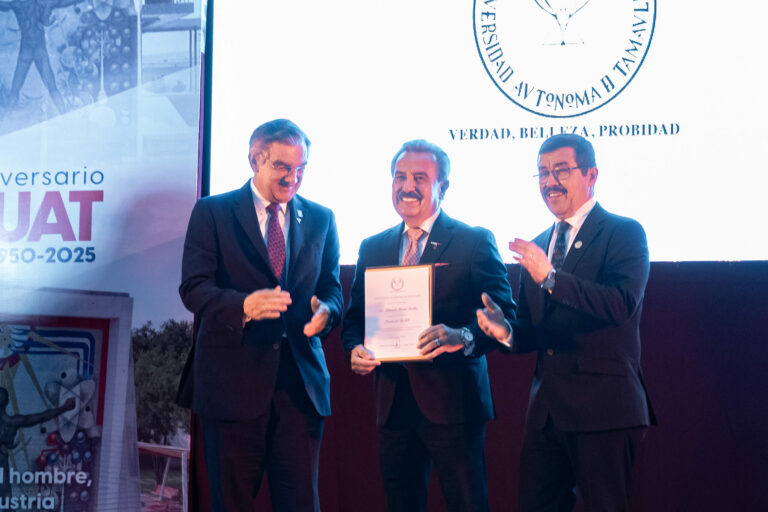 Gobernador y rector presiden lanzamiento de la Fundación UAT Gobernador y rector presiden lanzamiento de la Fundación UAT