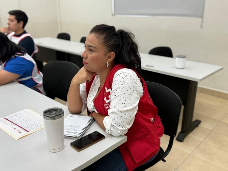 Capacita Secretaría del Trabajo al personal de Cruz Roja en prevención de riesgos psicosociales Capacita Secretaría del Trabajo al personal de Cruz Roja en prevención de riesgos psicosociales