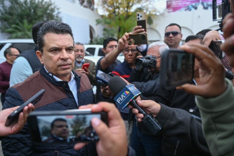 Vamos a trabajar de la mano con el gobernador para mejorar vialidades de Victoria: Gattás Vamos a trabajar de la mano con el gobernador para mejorar vialidades de Victoria: Gattás