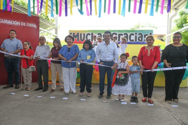 En beneficio de 172 alumnos, entrega Municipio obra educativa. En beneficio de 172 alumnos, entrega Municipio obra educativa.