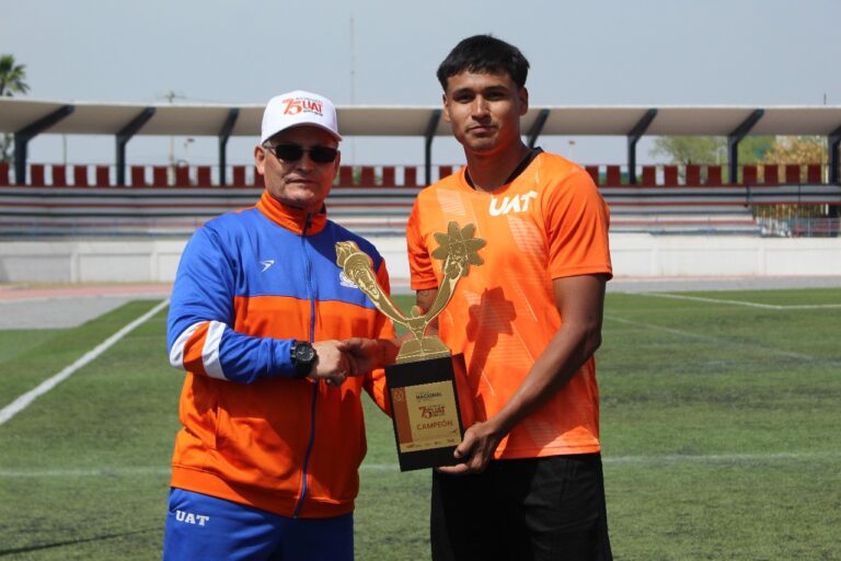 Se corona Correcaminos en Futbol Estudiantil, por 75 aniversario de la UAT Se corona Correcaminos en Futbol Estudiantil, por 75 aniversario de la UAT