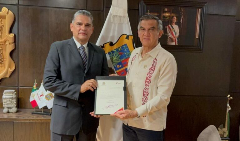  Entrega gobernador nombramiento a nuevo secretario de Seguridad de Tamaulipas
