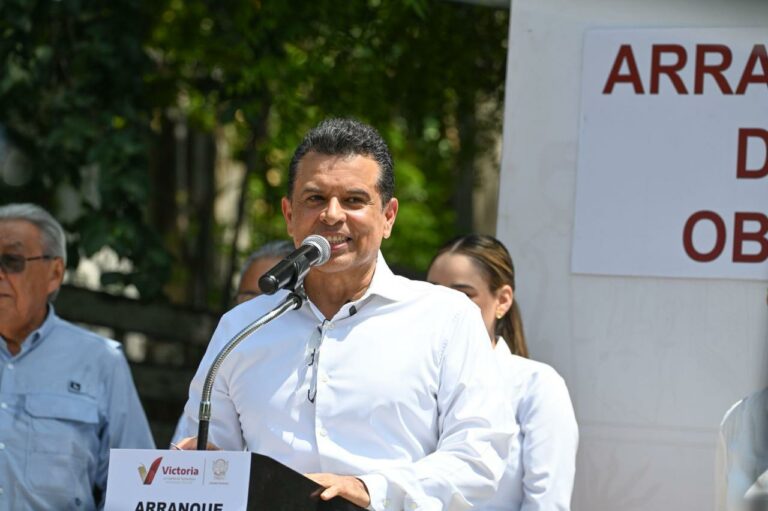 De concreto hidráulico será calle de la Ampliación Simón Torres