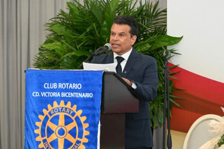 Reconoce Lalo Gattás labor altruista del Club Rotario Bicentenario