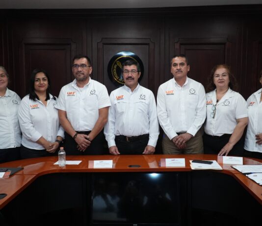 La UAT y el SUTUAT firman convenio de revisión salarial 2026