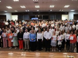 Capacita la UAT a personas mayores en el uso de herramientas digitales